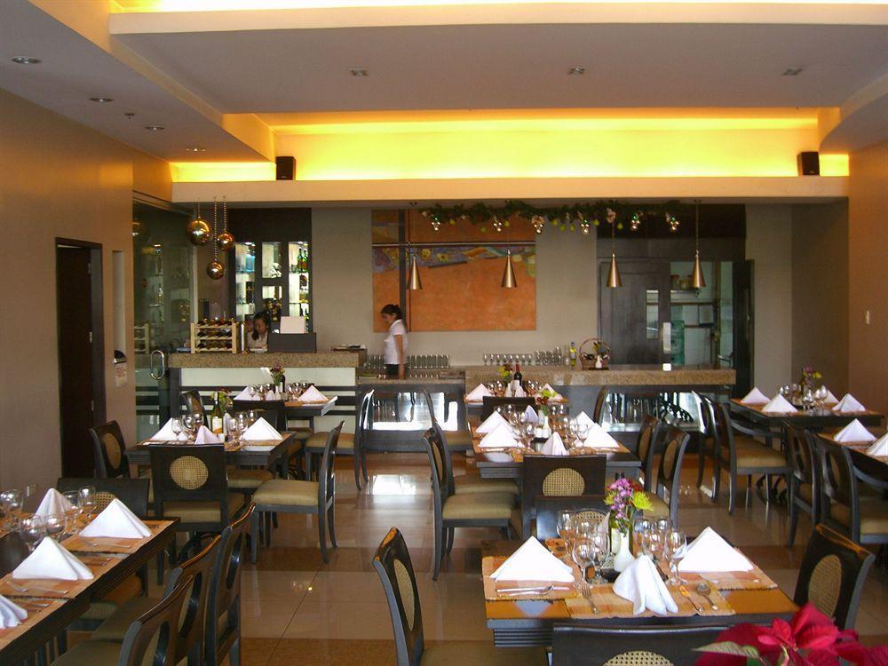 Baguio Burnham Suites Hotel Baguio City Exterior foto